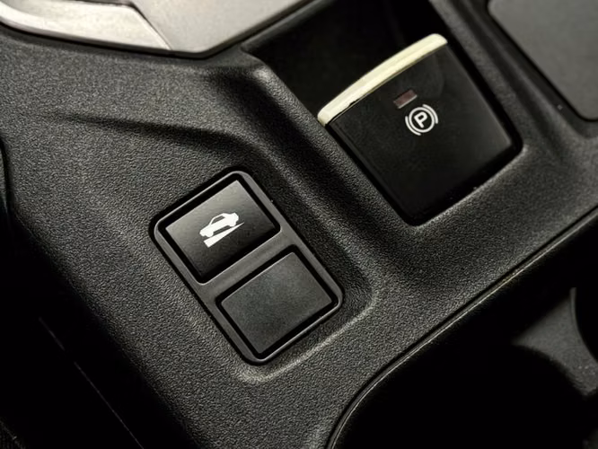 SUBARU IMPREZA 2.0 CVT XS - 2017 | 2914 - Imagen 11