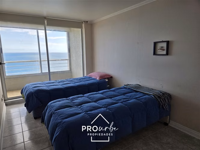 Venta dpto. estilo mariposa 2 dorm, Estacionamiento y bodega