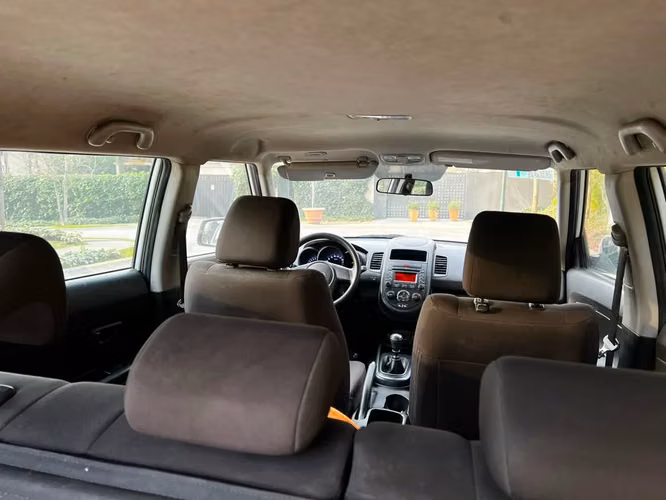 KIA Soul LX 1.6L MT6 año 2014