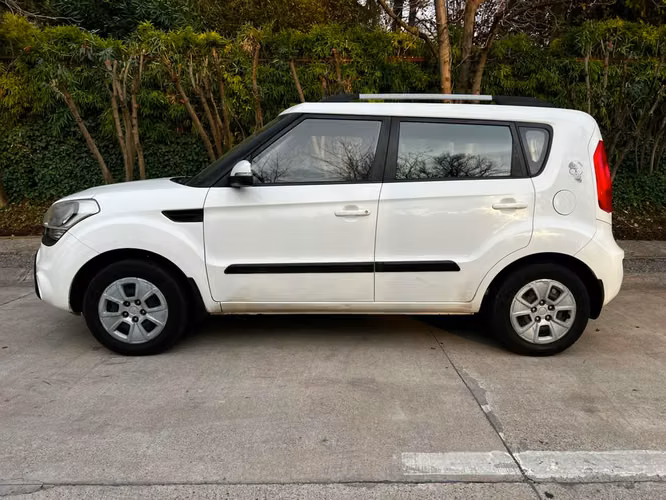 KIA Soul LX 1.6L MT6 año 2014