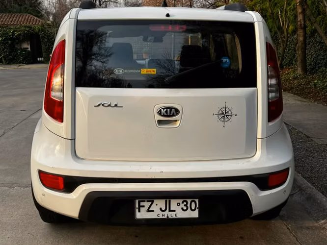 KIA Soul LX 1.6L MT6 año 2014
