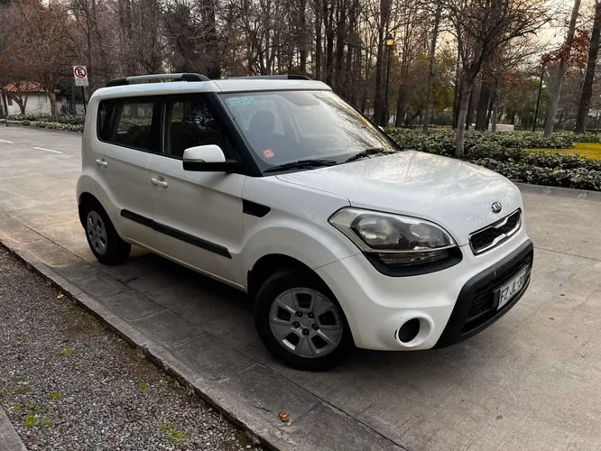 KIA Soul LX 1.6L MT6 año 2014