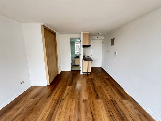 Home Studio + 1EST - Metro Quinta Normal