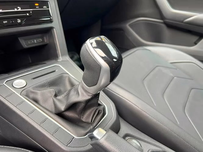 VOLKSWAGEN POLO POLO 1.0 TSI AT HIGHLINE - 2024 | 431