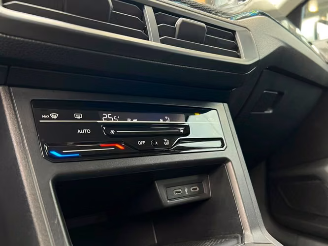 VOLKSWAGEN POLO POLO 1.0 TSI AT HIGHLINE - 2024 | 431