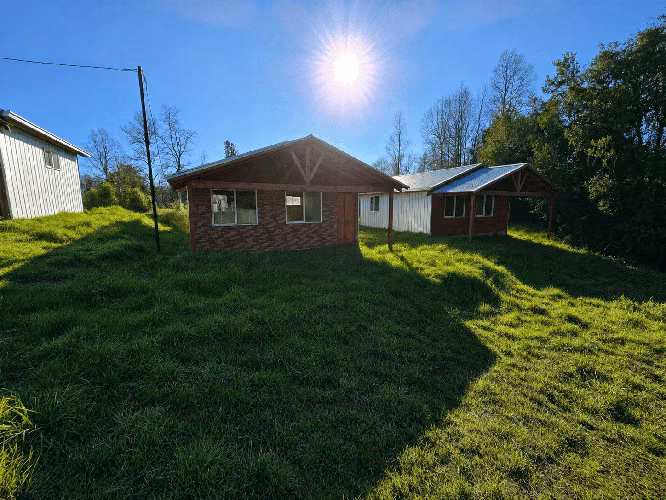 VENTA PARCELA CON 5 CABAÑAS – SECTOR TRALCAO, VALDIVIA - Imagen 10