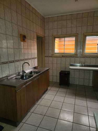 Casa Familiar Miraflores Bajo 4d 3b Pisos Raulí (178891)