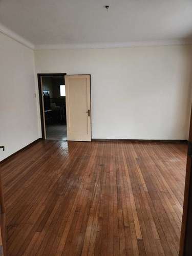 Casa Familiar Miraflores Bajo 4d 3b Pisos Raulí (178891)