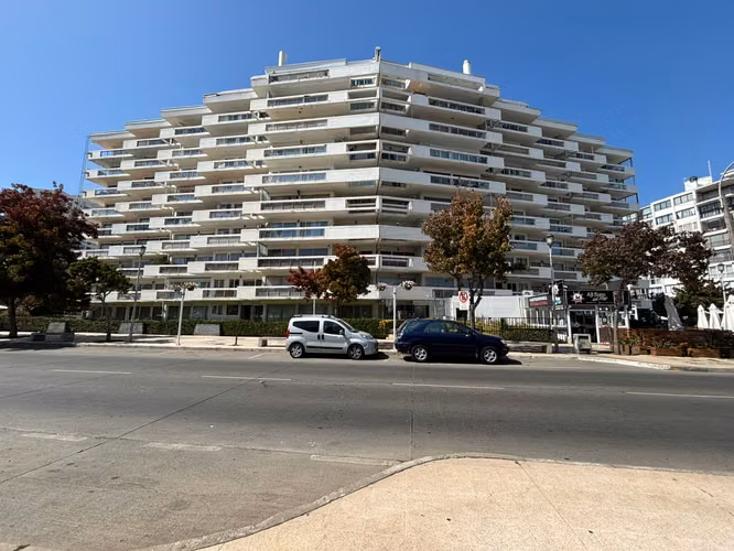 Av. San Martín- Frente al Casino de Viña/2 dormitorios terraza
