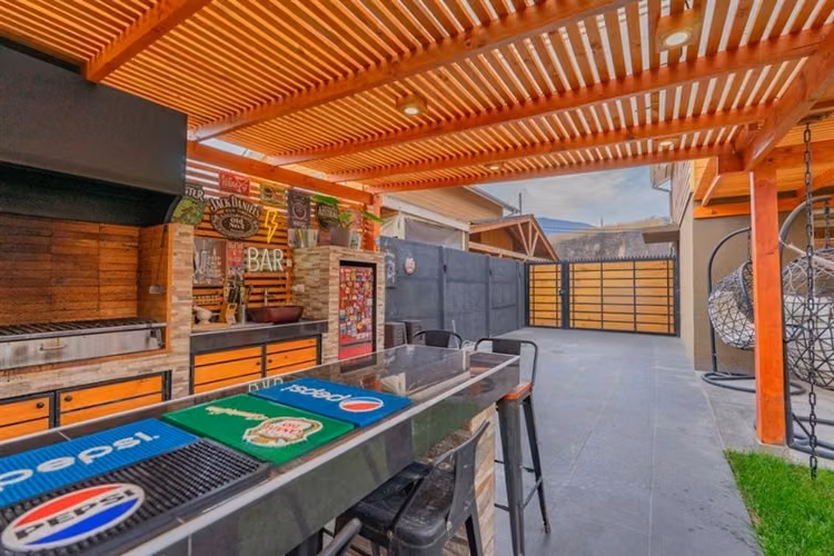 Casa en venta de 3 dorm 3 baños. Puente Alto