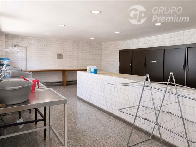 Terreno Esquina de 4.123 m con Gran Potencial Urbano