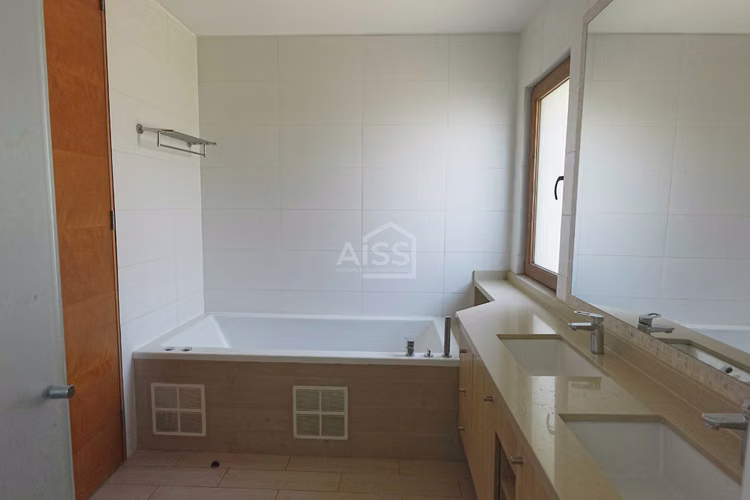 Moderna Casa en Condominio de los Ríos (178902) - Imagen 10