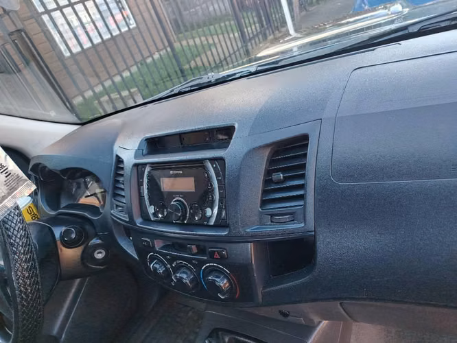 Toyota hilux 2015 2.5 4x2