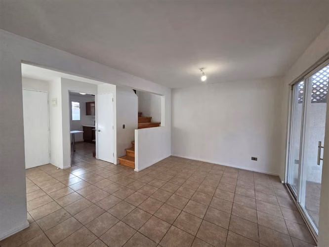 Casa en arriendo de 3 dorm. en Puente Alto