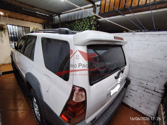Casa de Dos Pisos con 3 Dormitorios, 2 Baños, Quilicura.