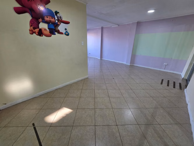 Vendo Casa con Uso Comercial - Jardines de Rauquén
