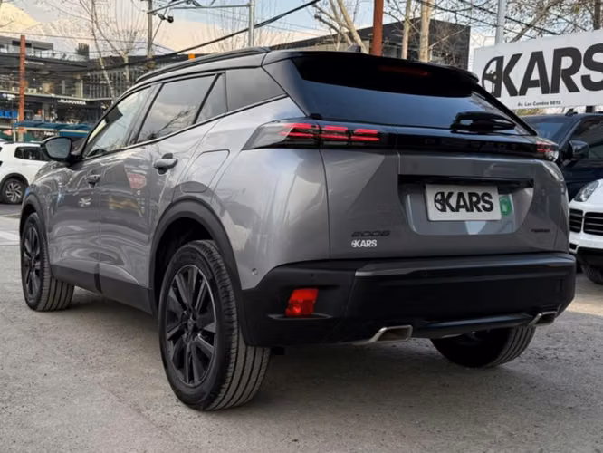 PEUGEOT 2008  2025
