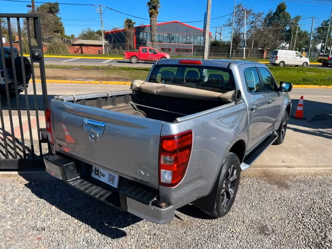 MAZDA BT-50 HIGH 4X4 3.0 AUT 2022