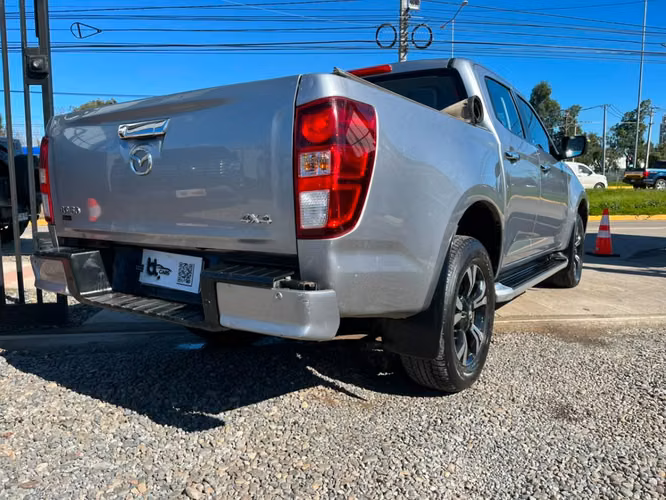 MAZDA BT-50 HIGH 4X4 3.0 AUT 2022