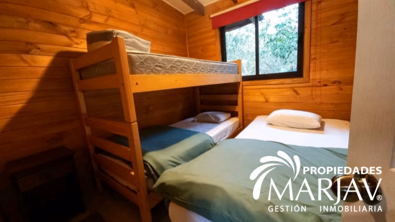Venta casa + Cabaña 4D 3B , km 11 villarrica a Pucón