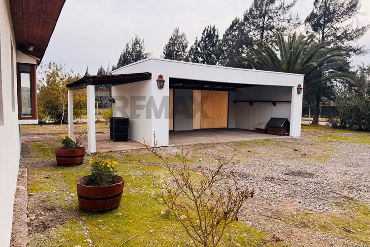 Casa en condominio consolidado en lampa