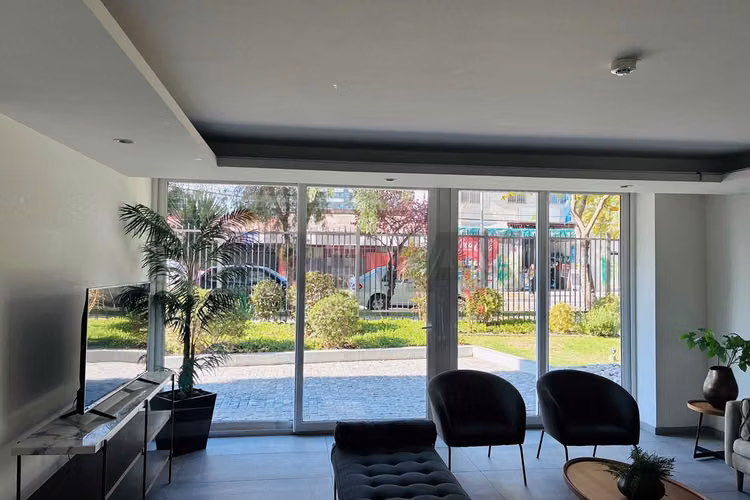 Vive la experiencia de un hogar moderno.