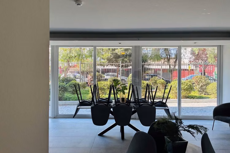 Vive la experiencia de un hogar moderno.