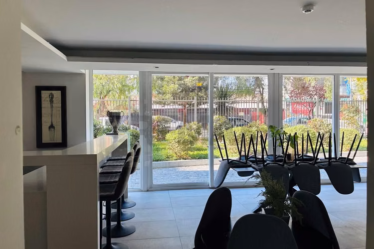 Vive la experiencia de un hogar moderno.