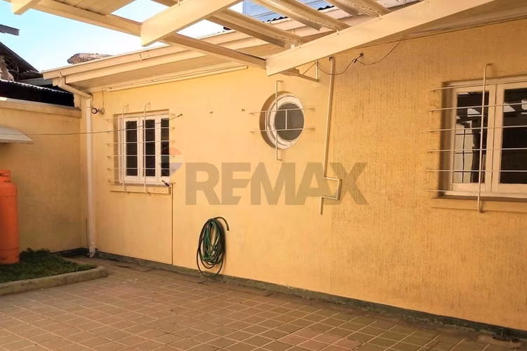 Arriendo oficina 115 m2 recoleta metro einstein