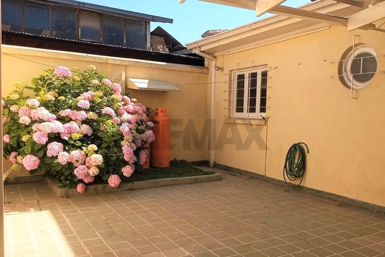 Arriendo oficina 115 m2 recoleta metro einstein