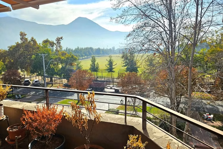 Frente al club de polo con vista despejada - Imagen 12