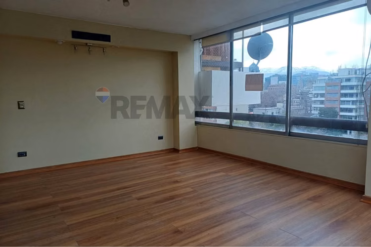 Departamento en providencia ideal oficina