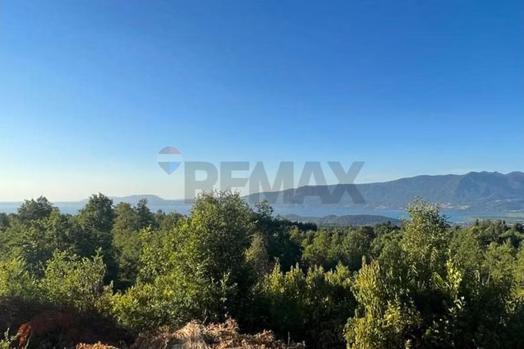 Venta de parcela en pucón vista al lago. - Imagen 4