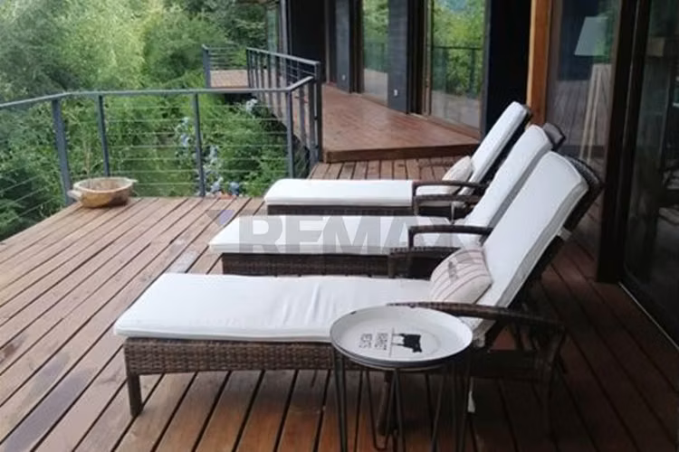 Casa de lujo con acceso playa del lago calafquén