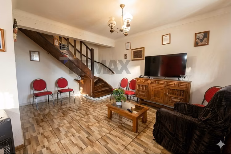 Casa amplia 3d 2b san joaquín | av. santa rosa