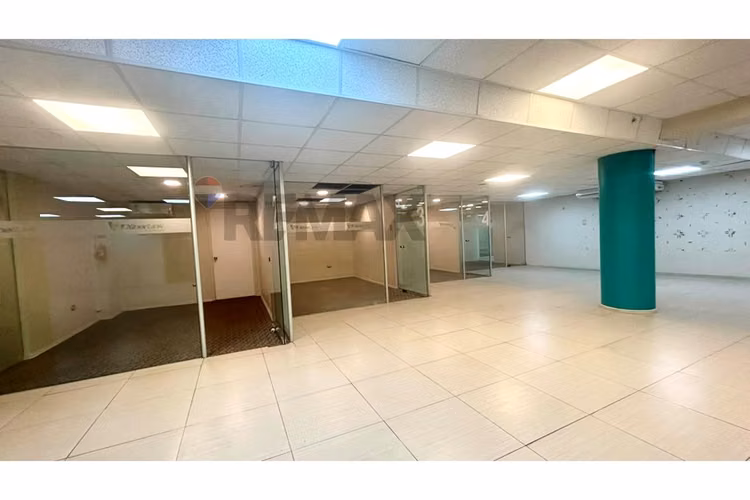 Oficina | metro los leones | 1.240 m²