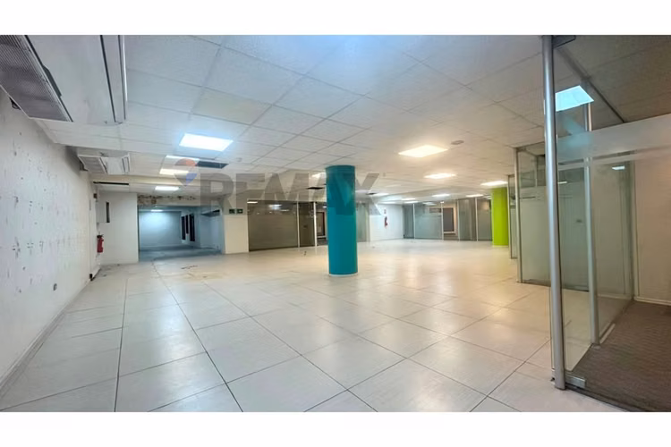 Oficina | metro los leones | 1.240 m²
