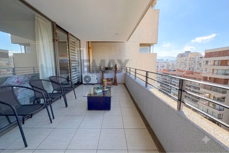Depto 2d/2b oriente con gran terraza | las condes