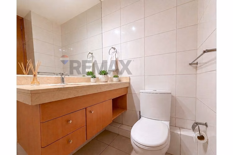 Depto 2d/2b oriente con gran terraza | las condes