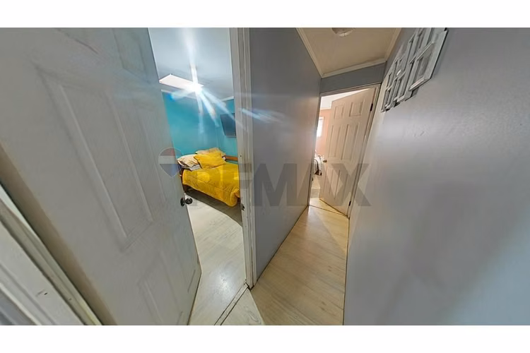 Se vende casa de dos pisos, pudahuel