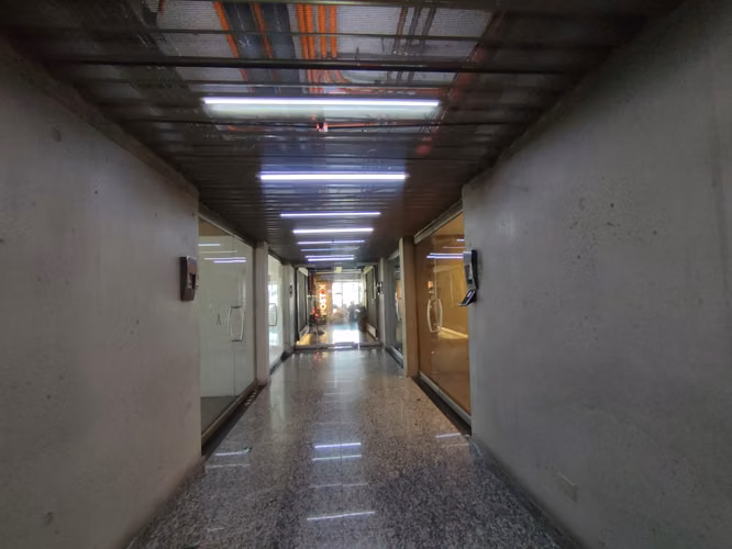 OFICINA EN VENTA EN CIUDAD EMPRESARIAL HUECHURABA 160 M2