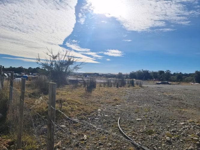 VALOR EXTREMADAMENTE REBAJADO EN ZONA URBANA INDUSTRIAL