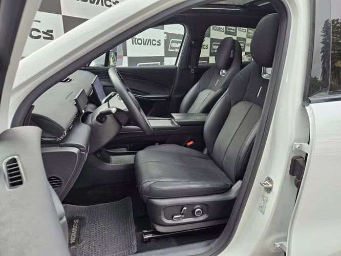 Omoda C7 1.6t Prestige Awd 2026
