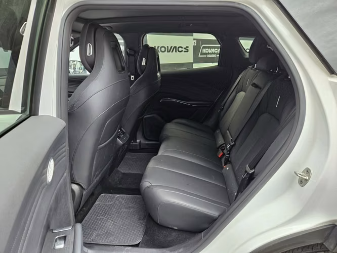 Omoda C7 1.6t Prestige Awd 2026