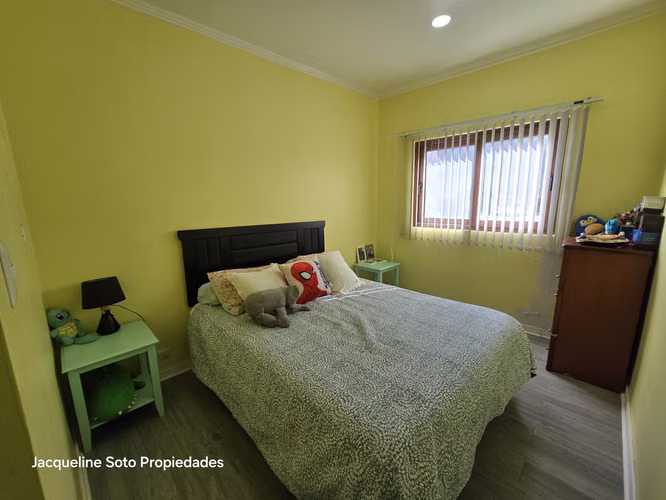 VENDO PARCELA  1/2 HA EN CURACAVI CON CASA, PISCINA Y CANCHA
