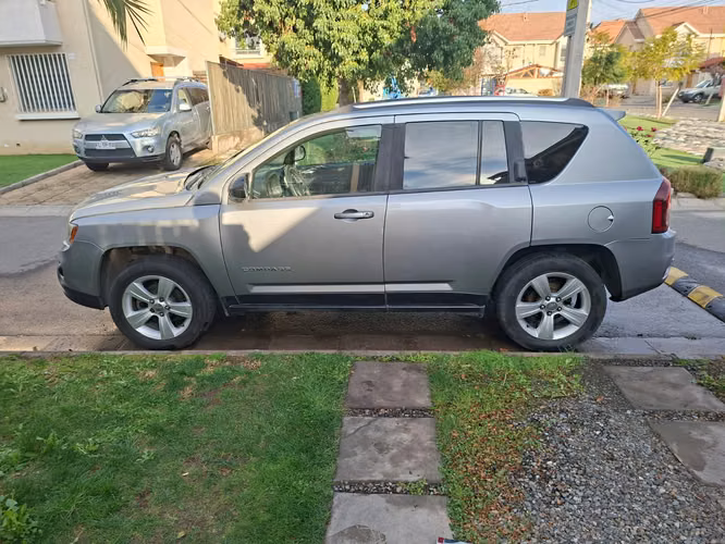 JEEP COMPASS 2015 AUTOMATICA | 2.4 $7.290.000 - Imagen 9