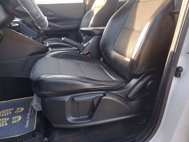 PEUGEOT LANDTREK 2023 - Imagen 4