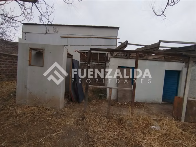 Sitio en venta en La Granja