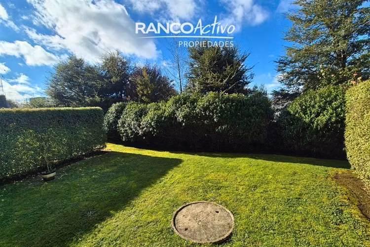 Dpto en venta 2D 2B con jardin y vista volcan, Puerto Varas