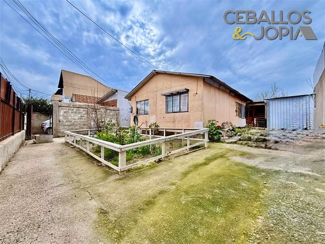 Casa en venta de 2 dorm. en Quilpué